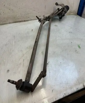 Renault Megane I Front wiper linkage and motor 53555702