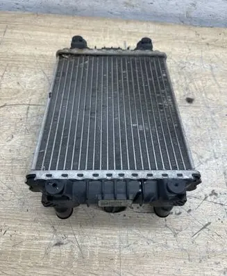 Audi A7 S7 4G Coolant radiator 8K0121212B 03S0P12 VP7TBH8005GE
