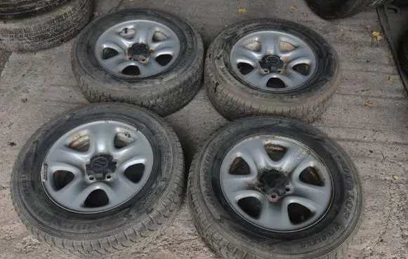 Suzuki Grand Vitara II R16 steel rim 