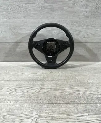 BMW 5 E60 E61 Steering wheel 22043281