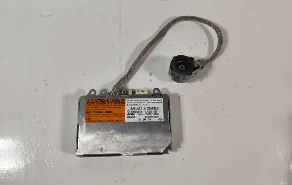 Renault Vel Satis Xenon control unit/module 3900016170 0311000130