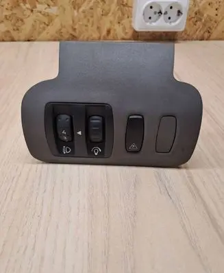 Renault Scenic II - Grand scenic II Headlight level height control switch 8200140985