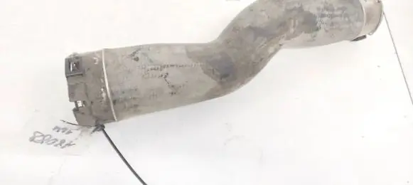 Intercooler hose/pipe