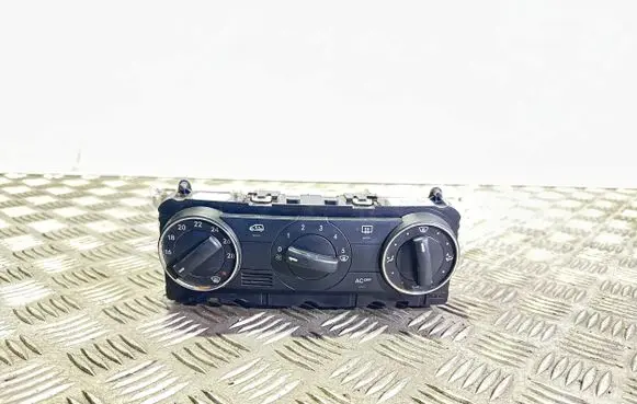 Mercedes-Benz A W169 Climate control unit A1698301385