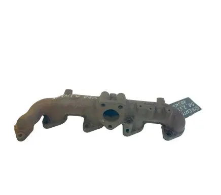 KIA Sorento Exhaust manifold