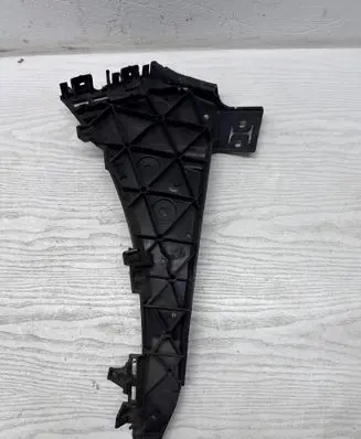 Audi Q7 4L Front bumper mounting bracket 1L0807281B