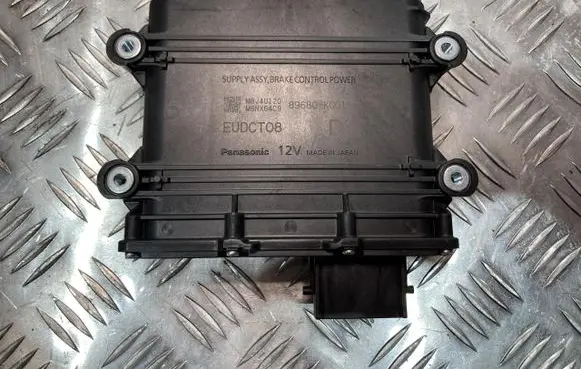 Toyota Yaris XP210 Brake system control unit/module 89680-K0010