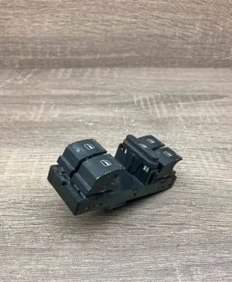 Volkswagen Touran I Electric window control switch 1K4959857