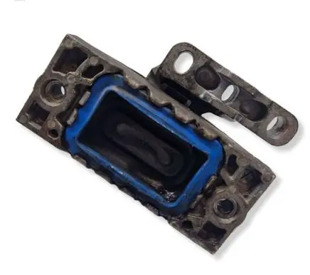 Volkswagen Touran I Engine mount bracket 1K0199262BA
