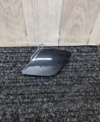BMW 3 F30 F35 F31 Front tow hook cap/cover 8067874