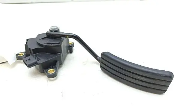 Mercedes-Benz Citan W415 Accelerator throttle pedal 8200436878