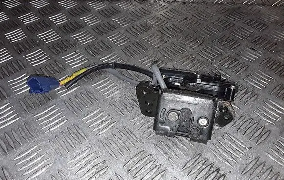 Tailgate/trunk/boot lock/catch/latch