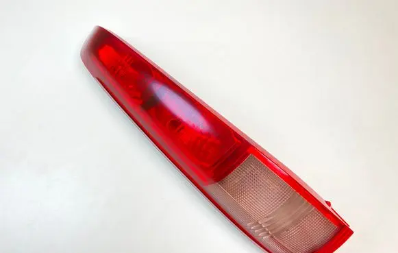 Nissan X-Trail T30 Rear/tail lights B46L