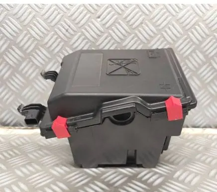 Citroen Berlingo Fuse box set 9804681980 9678633380