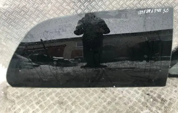 Chrysler Voyager Rear side window 