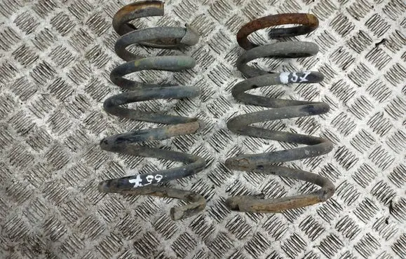 Volvo XC90 Rear coil spring