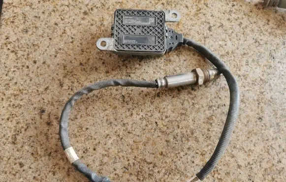 Renault Trafic III (X82) Lambda probe sensor 227905444R