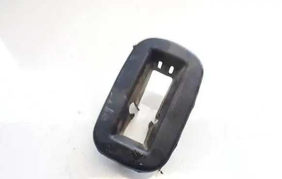 Volkswagen Touran I Rear seat side bottom trim 1T0883617