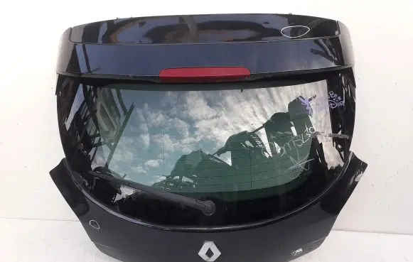 Renault Megane III Tailgate/trunk/boot lid