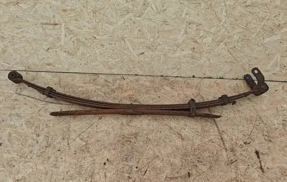 Nissan Navara D40 Rear leaf spring 