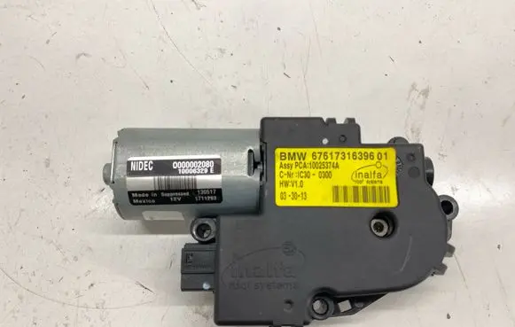 BMW X3 F25 Sunroof motor/actuator 7316396 67617316396