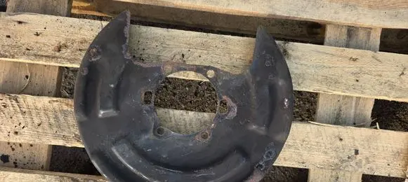 Volkswagen Crafter Rear brake disc plate dust cover 