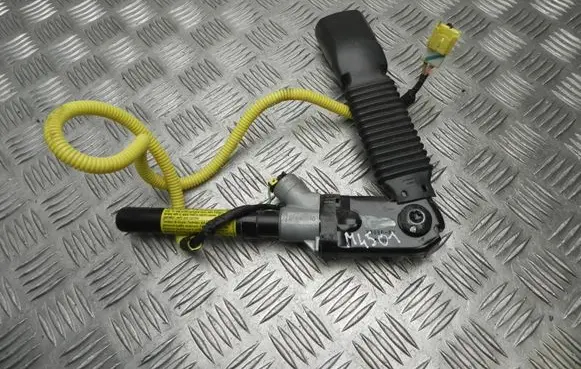 Opel Antara Front seatbelt Y3096RH M4501