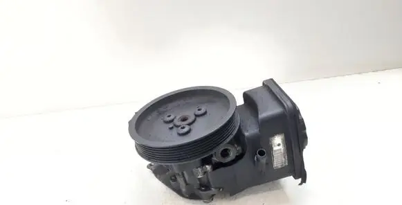 BMW 5 E60 E61 Power steering pump 7693974101