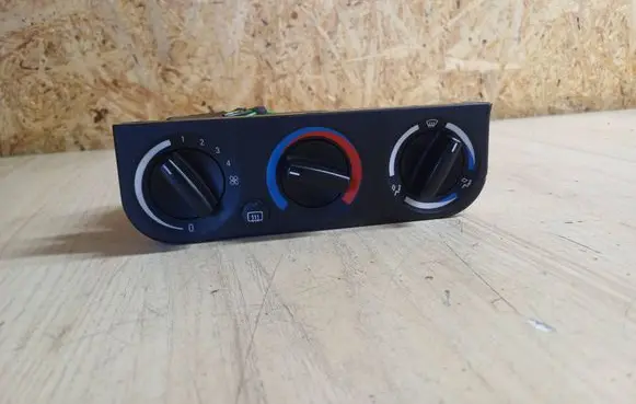 BMW 3 E36 Climate control unit E366411 MK340895 8868563