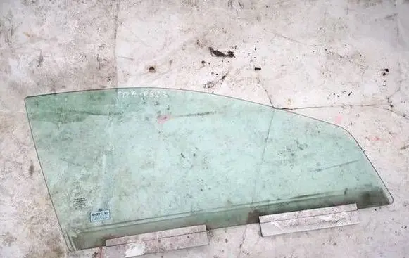 Volvo S60 Front door window glass four-door AS2
