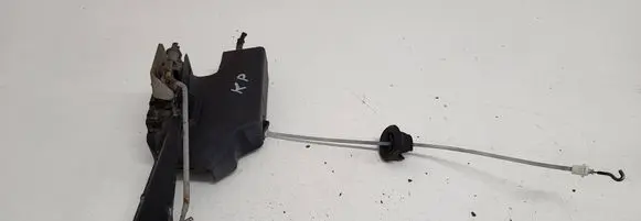 Audi A4 S4 B6 8E 8H Front door lock 8E0837349