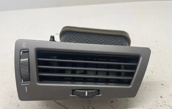 BMW 7 E65 E66 Dashboard side air vent grill/cover trim 8223334 64228223334 14121810