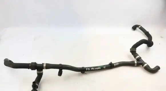 Coolant pipe/hose