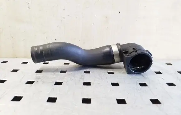 Mercedes-Benz GLC X253 C253 Engine coolant pipe/hose