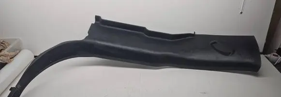 Ford F150 (C) pillar trim 2640892 13AN3ZHE 16278D13A
