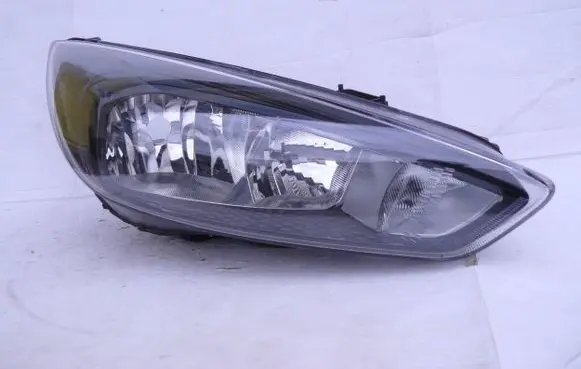 Ford Focus Headlight/headlamp F1EB13W029PD F1EB-13W029-PD