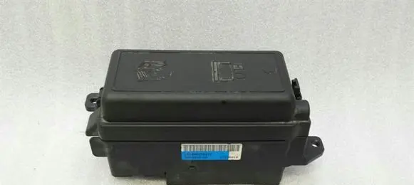 Mini Cooper Countryman R60 Fuse module 9240943