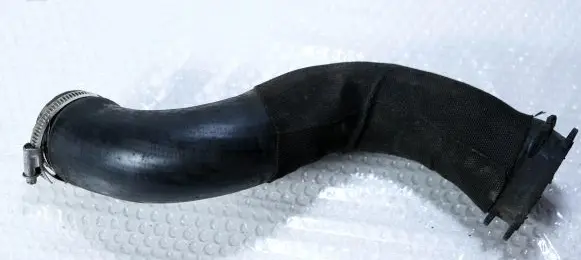 Audi A5 8T 8F Intercooler hose/pipe 8K0145737J