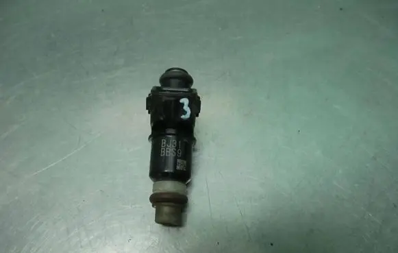 Honda Civic IX Fuel injector BBS9 BJ31