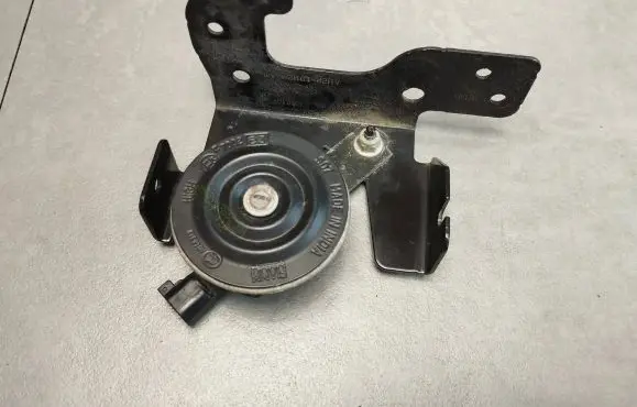 Land Rover Range Rover Sport L320 Horn signal AH2219H297AB