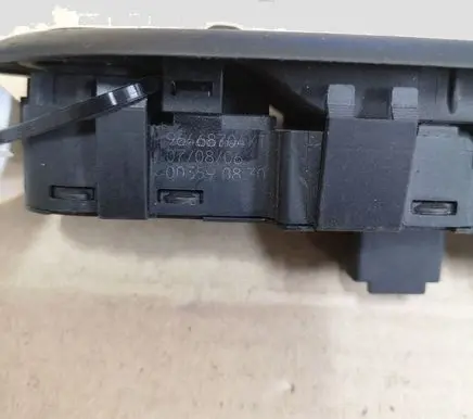Peugeot 407 Electric window control switch 96468704XT