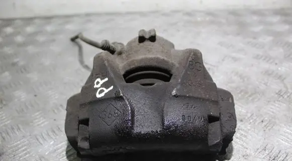 Renault Megane III Front brake caliper