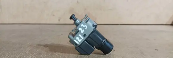 Jaguar S-Type Brake pedal sensor switch