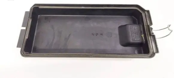 Mercedes-Benz R W251 Fuse box cover 1645400182
