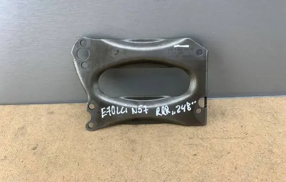 BMW X5 E70 other engine part 7805317