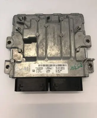 Ford Kuga II Engine control unit/module HV4A12A650JA FV6A12B684BB A2C10964300