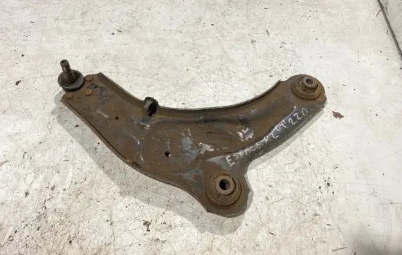 Front lower control arm/wishbone