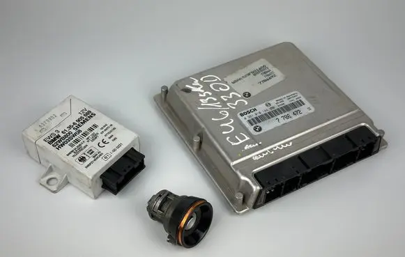 BMW 3 E46 Engine ECU kit and lock set 7786472 7786692 0281010144