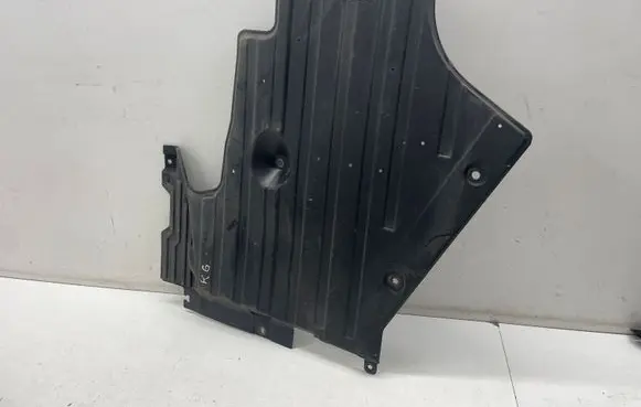 Ford Focus Rear underbody cover/under tray JX6B9D183BB