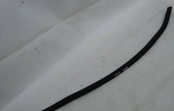 BMW 1 E81 E87 Engine compartment rubber 